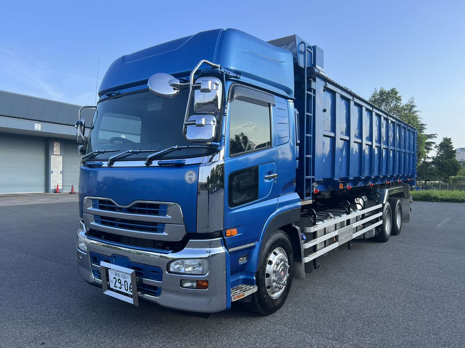 japan-auto-trusted-used-truck-dealer-in-japan